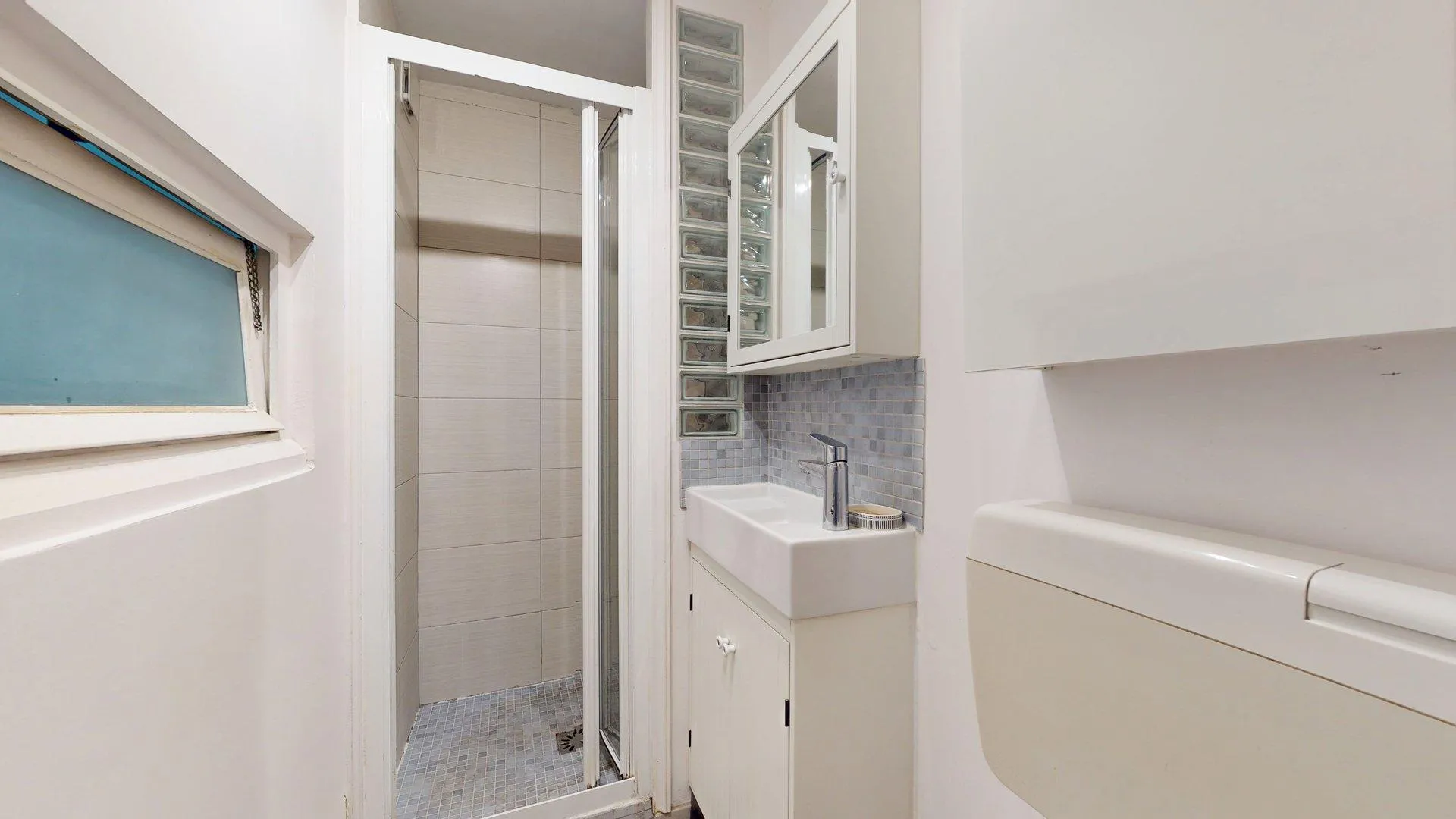 Studios et appartements privés - Image 10